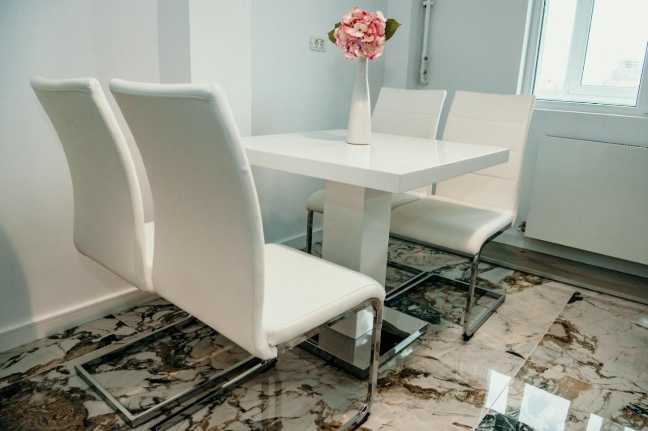 Apartament De Lux Ultramodern In Zona Centrala Temešvár Exteriér fotografie